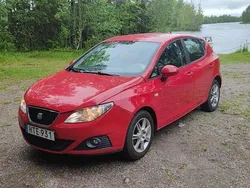 Röd Begagnad 2009 Seat Ibiza Style Halvkombi | 29 000 kr (Bra pris)