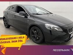 Svart Begagnad 2015 Volvo V40 Ocean Race Halvkombi | 164 700 kr (Marknadspris)