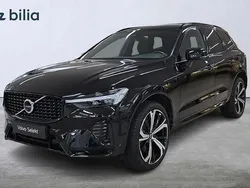 Svart Begagnad 2022 Volvo XC60 R-Design SUV | 489 000 kr (Marknadspris)