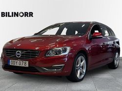 Röd Begagnad 2017 Volvo V60 Kombi | 229 900 kr (Lite dyr)