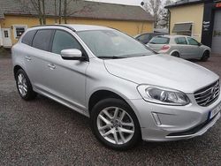 Silver Begagnad 2017 Volvo XC60 Momentum SUV | 179 900 kr (Marknadspris)