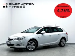 Vit Begagnad 2012 Opel Astra Kombi | 49 900 kr (Marknadspris)