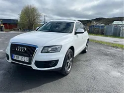 Vit Begagnad 2011 Audi Q5 Design SUV | 79 000 kr (Lite dyr)