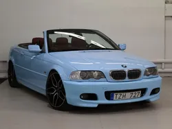 Ljusblå (blå) Begagnad 2001 BMW 330 Cabriolet Cab | 99 900 kr (Marknadspris)