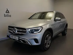 Silver Begagnad 2021 Mercedes GLC300e SUV | 429 500 kr (Lite dyr)
