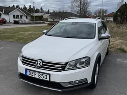 Vit Begagnad 2014 VW Passat Alltrack Kombi | 109 000 kr (Marknadspris)