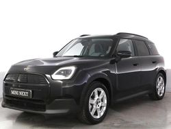 Svart Begagnad 2024 Mini Countryman SUV | 424 900 kr