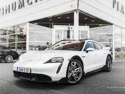 Vit Begagnad 2021 Porsche Taycan Turbo S Cross Turismo Sedan | 1 149 000 kr