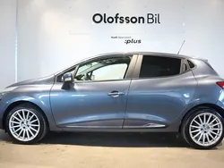 Grå Begagnad 2016 Renault Clio IV Halvkombi | 89 900 kr (Marknadspris)