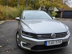 Silver Begagnad 2017 VW Passat Kombi | 159 000 kr (Superpris)