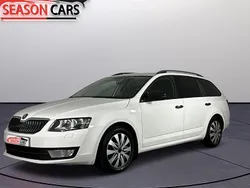 Vit Begagnad 2015 Skoda Octavia Kombi | 89 900 kr (Marknadspris)