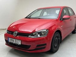 Röd Begagnad 2017 VW Golf VII | 89 000 kr (Superpris)
