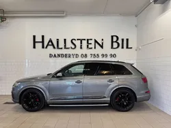 Grå Begagnad 2017 Audi Q7 S-Line SUV | 429 000 kr (Dyr)