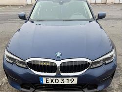 Blå Begagnad 2022 BMW 330e Sport Line Kombi | 329 900 kr (Marknadspris)