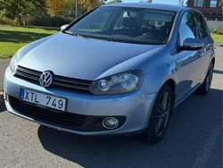 Blå Begagnad 2011 VW Golf VI Halvkombi | 65 000 kr (Bra pris)