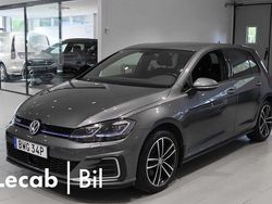 Grå Begagnad 2020 VW Golf VII GTE Kombi | 189 500 kr (Marknadspris)