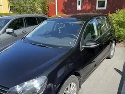 Svart Begagnad 2012 VW Golf VII Halvkombi | 95 000 kr (Bra pris)