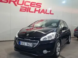 Svart Begagnad 2013 Peugeot 208 Halvkombi | 93 900 kr (Marknadspris)