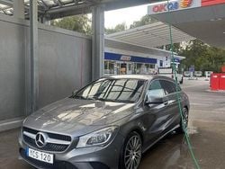 Grå Begagnad 2016 Mercedes CLA220 Shooting Brake Kombi | 150 000 kr (Marknadspris)