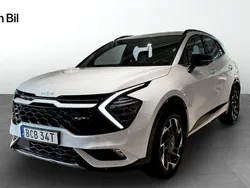 Vit Begagnad 2022 Kia Sportage 3 SUV | 399 900 kr (Marknadspris)
