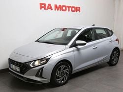 Grå Begagnad 2024 Hyundai i20 Essential Halvkombi | 229 900 kr (Marknadspris)