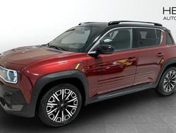 Röd (red) Ny 2025 Renault 4 E-Tech Iconic SUV | 471 900 kr