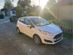 Vit Begagnad 2014 Ford Fiesta Titanium Halvkombi | 55 000 kr (Bra pris)