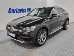 Svart Begagnad 2021 Mercedes GLC300 | 395 000 kr