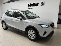 Vit (nevada white metallic) Begagnad 2024 Seat Arona Style SUV | 189 900 kr (Marknadspris)