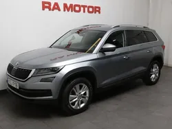 Grå Begagnad 2019 Skoda Kodiaq Style SUV | 288 900 kr (Marknadspris)