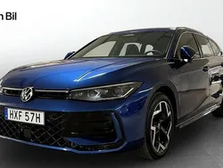 Svart Begagnad 2024 VW Passat R-line Kombi | 489 900 kr