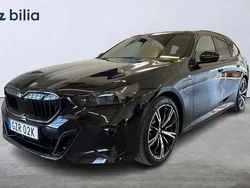 Svart Begagnad 2025 BMW 530e M Sport Kombi | 819 900 kr (Dyr)