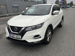 Vit Begagnad 2019 Nissan Qashqai SUV | 164 900 kr (Marknadspris)