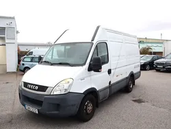Vit Begagnad 2011 Iveco Daily Van | 79 900 kr (Marknadspris)