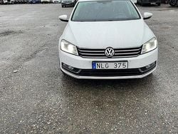 Vit Begagnad 2012 VW Passat GT Kombi | 49 000 kr (Bra pris)