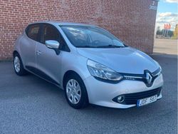Silver Begagnad 2014 Renault Clio IV Halvkombi | 57 900 kr (Marknadspris)