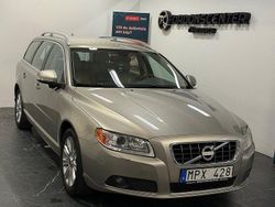 Ljusbrun Begagnad 2010 Volvo V70 Summum Kombi | 64 900 kr (Marknadspris)