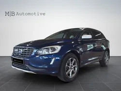 Blå Begagnad 2014 Volvo XC60 Ocean Race SUV | 199 900 kr (Marknadspris)
