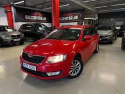 Röd Begagnad 2015 Skoda Octavia Kombi | 129 900 kr (Lite dyr)