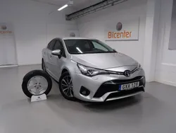 Silver Begagnad 2016 Toyota Avensis Active Sedan | 159 900 kr (Marknadspris)