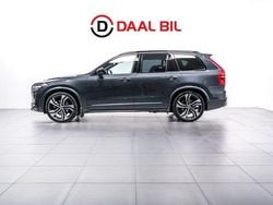Grå Begagnad 2021 Volvo XC90 R-Design SUV | 619 700 kr (Marknadspris)
