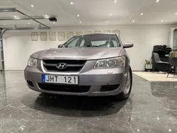 Grå Begagnad 2007 Hyundai Sonata Sedan | 29 900 kr