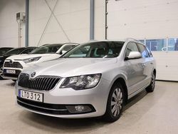 Silver Begagnad 2015 Skoda Superb Ambition Kombi | 129 900 kr (Marknadspris)