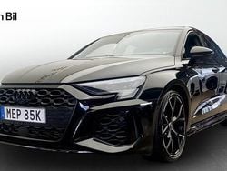 Mytsvart metallic Begagnad 2023 Audi RS3 Design Sedan | 649 000 kr (Lite dyr)