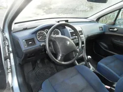 Grå Begagnad 2003 Peugeot 307 Halvkombi | 15 500 kr (Marknadspris)