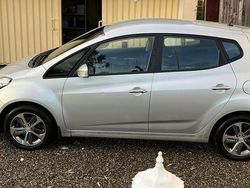 Begagnad 2013 Hyundai ix20 Premium Halvkombi | 52 500 kr (Marknadspris)