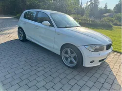 Vit Begagnad 2009 BMW 120 Advantage Halvkombi | 65 000 kr (Marknadspris)