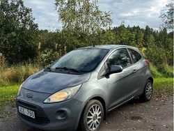 Grå Begagnad 2009 Ford Ka Titanium Halvkombi | 30 000 kr (Lite dyr)