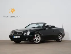 Svart Begagnad 2003 Mercedes CLK430 Cab | 129 000 kr