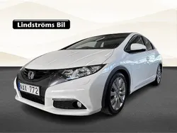 Vit Begagnad 2012 Honda Civic Sport Halvkombi | 119 900 kr (Marknadspris)